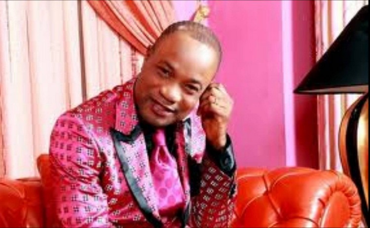 Koffi olomidé – Etoile d&rsquo;état