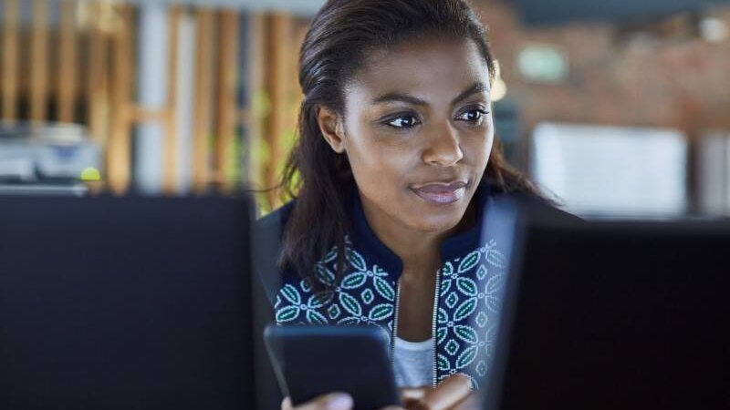[ECONOMIE] Orange et OpenClassrooms s’associent pour former les jeunes africaines et africains aux compétences digitales et aux métiers du numérique