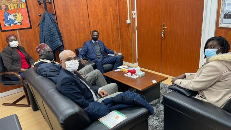 [SENEGAL] Une délégation du collectif Africa 50 reçue par le Consul Général M. Ibrahim MBODJ le 25 novembre 2020